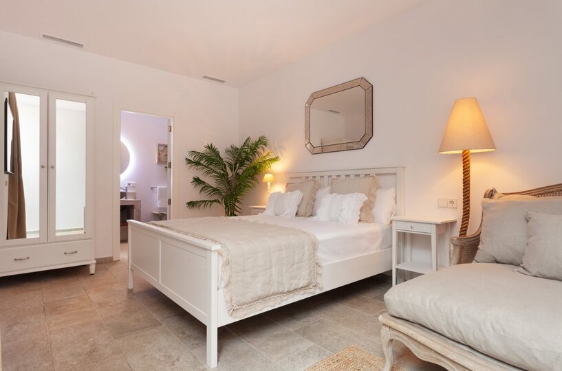 Exclusive Holiday Villa with Private Pool, Mallorca Villa 1693