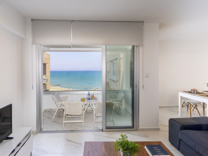 Die perfekte Ferienwohnung nur wenige Minuten vom Strand in Larnaca entfernt, Larnaca Apartment 1401