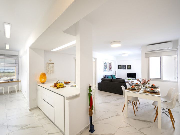Die perfekte Ferienwohnung nur wenige Minuten vom Strand in Larnaca entfernt, Larnaca Apartment 1401