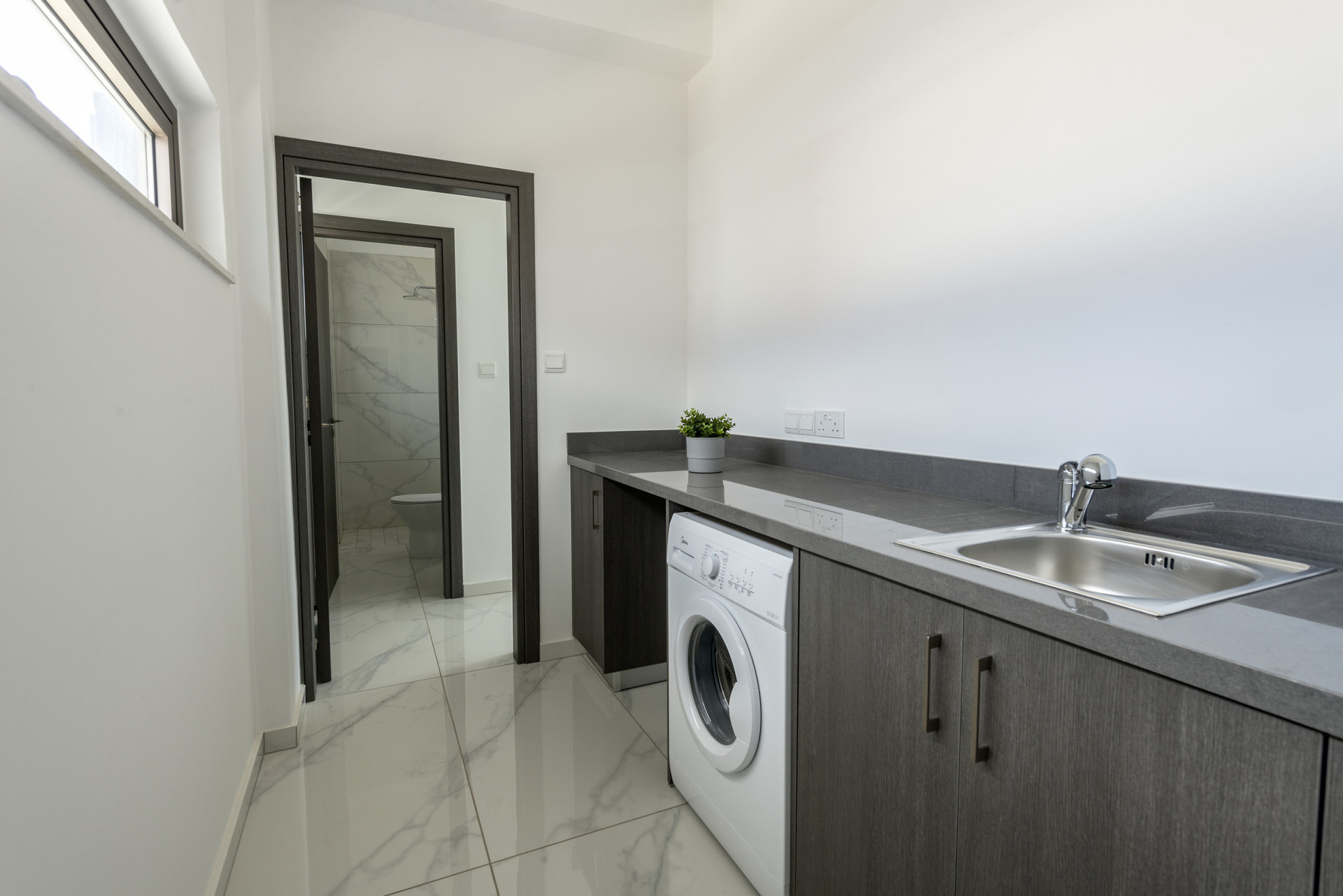 Luxuriöse, moderne 3-Bett-Villa in Strandnähe, Protaras Villa 1077