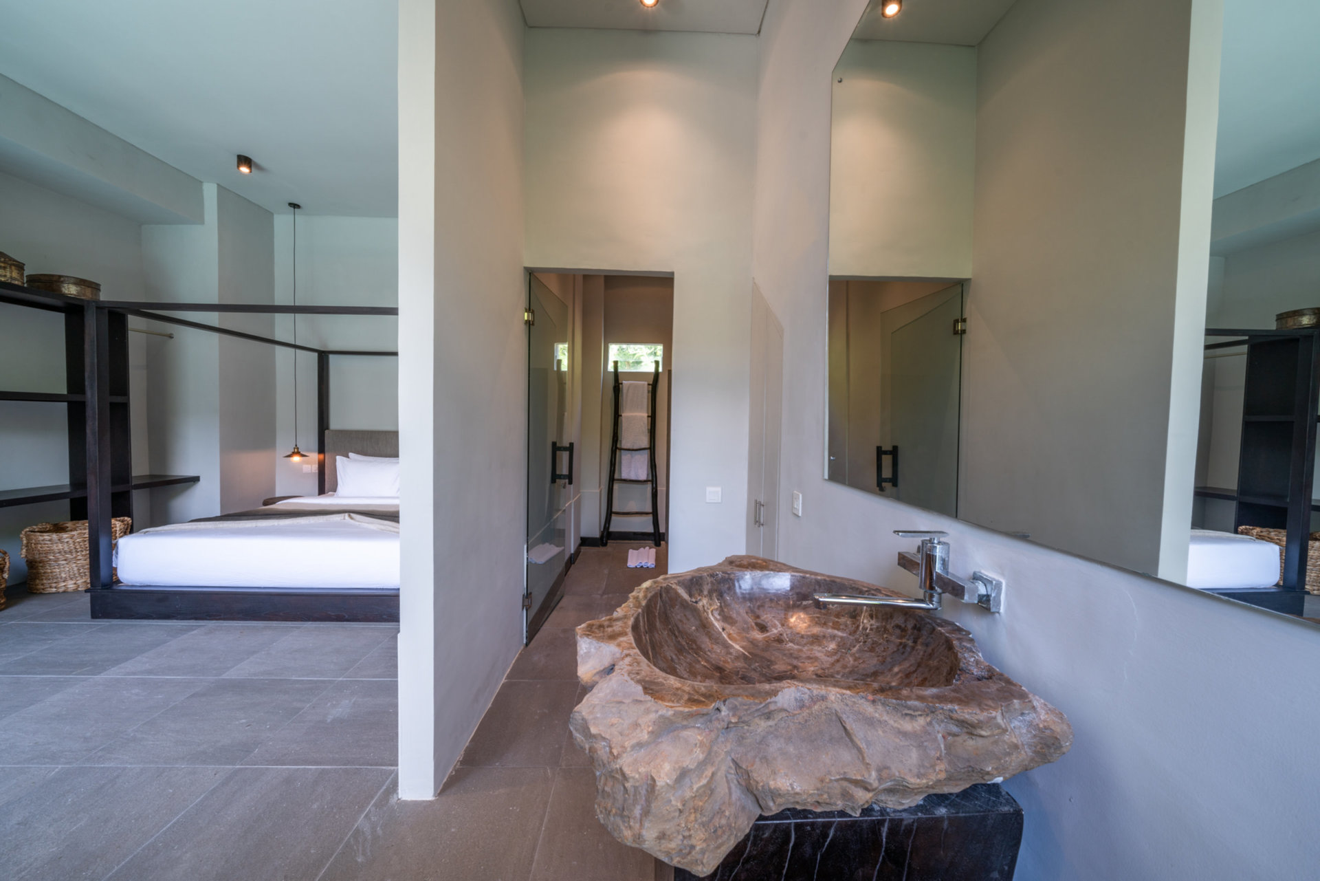 Luxuriöse 4-Zimmer-Ferienwohnung in der Nähe von Berawa Beach, Bali Villa 2094