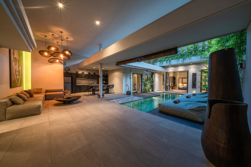Luxuriöse 4-Zimmer-Ferienwohnung in der Nähe von Berawa Beach, Bali Villa 2094