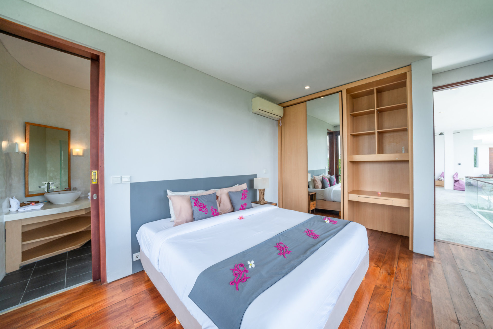 Die ultimative 5-Sterne-Ferienvilla in Kabupaten Badung mit privatem Pool, Bali Villa 2097