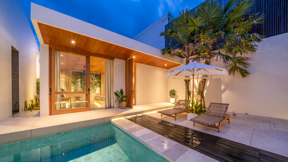 Die ultimative 5-Sterne-Ferienvilla in Kabupaten Badung mit privatem Pool und vollem Personal, Bali Villa 2098