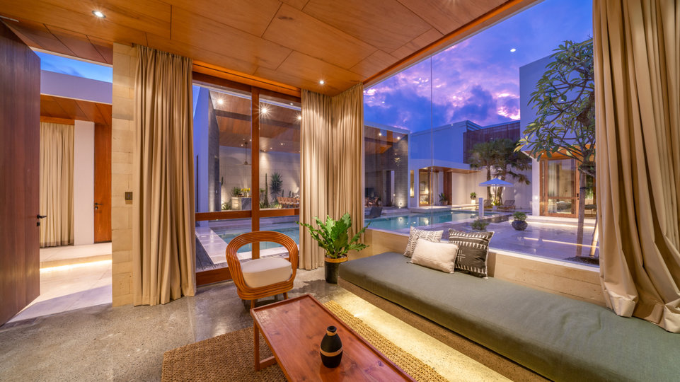 Die ultimative 5-Sterne-Ferienvilla in Kabupaten Badung mit privatem Pool und vollem Personal, Bali Villa 2098