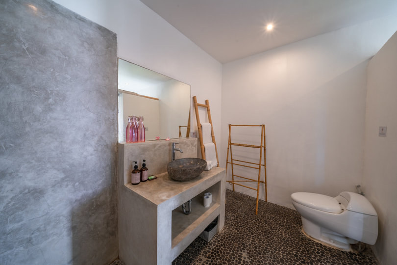 Die ultimative 5-Sterne-Ferienvilla in Kabupaten Badung mit privatem Pool und vollem Personal, Bali Villa 2099