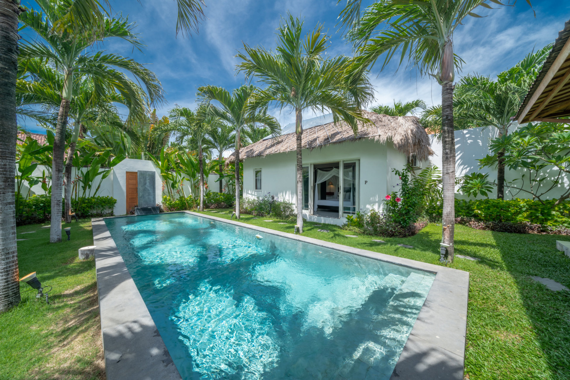 Die ultimative 5-Sterne-Ferienvilla in Kabupaten Badung mit privatem Pool und vollem Personal, Bali Villa 2099