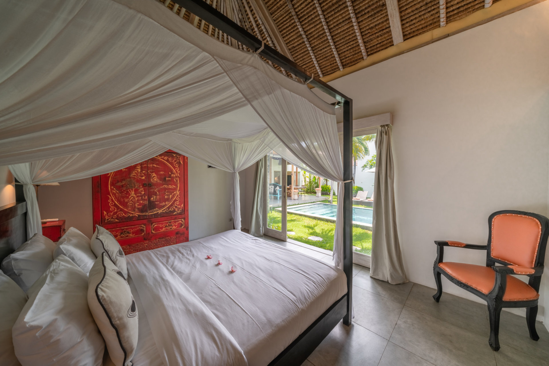 Die ultimative 5-Sterne-Ferienvilla in Kabupaten Badung mit privatem Pool und vollem Personal, Bali Villa 2099