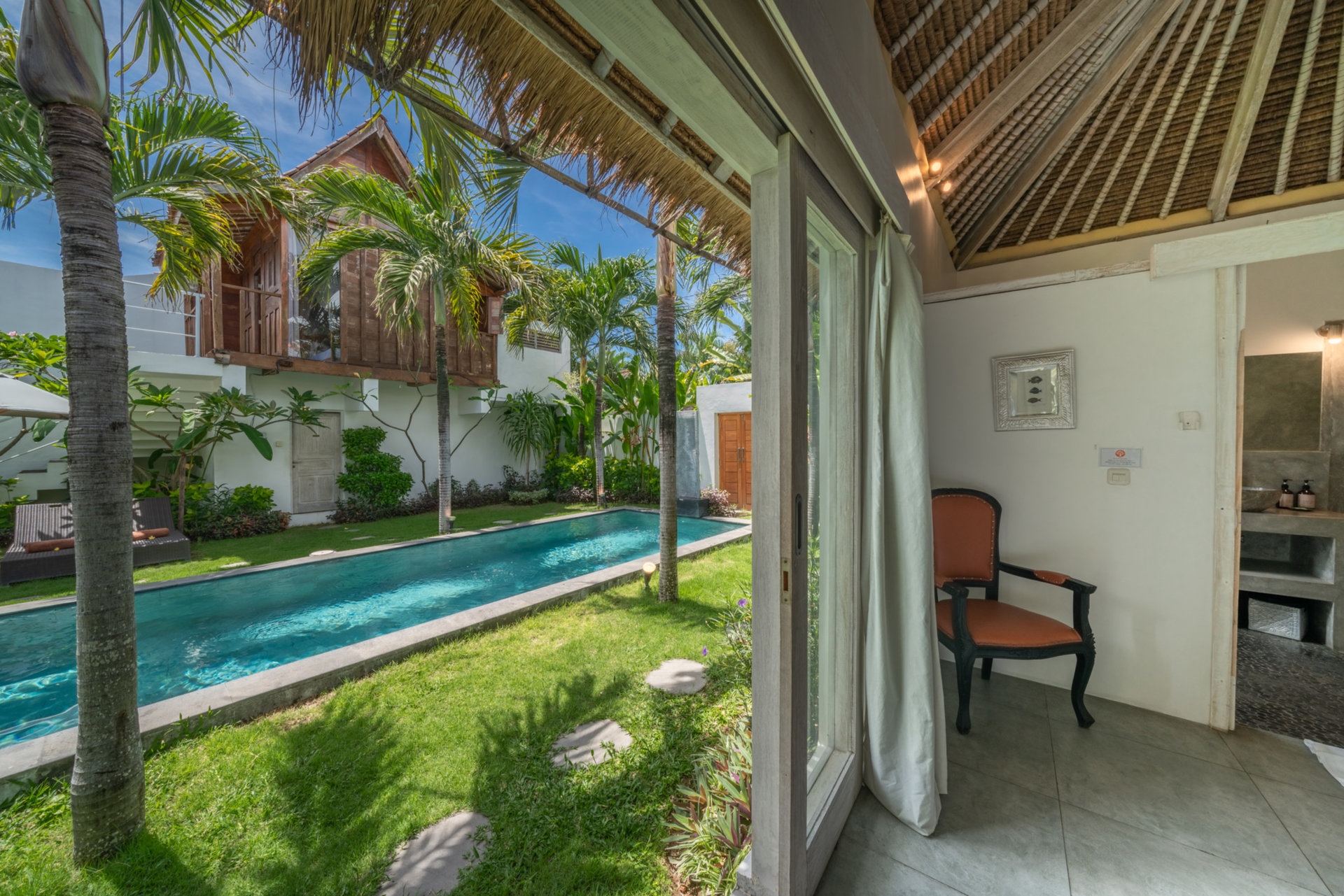 Die ultimative 5-Sterne-Ferienvilla in Kabupaten Badung mit privatem Pool und vollem Personal, Bali Villa 2099