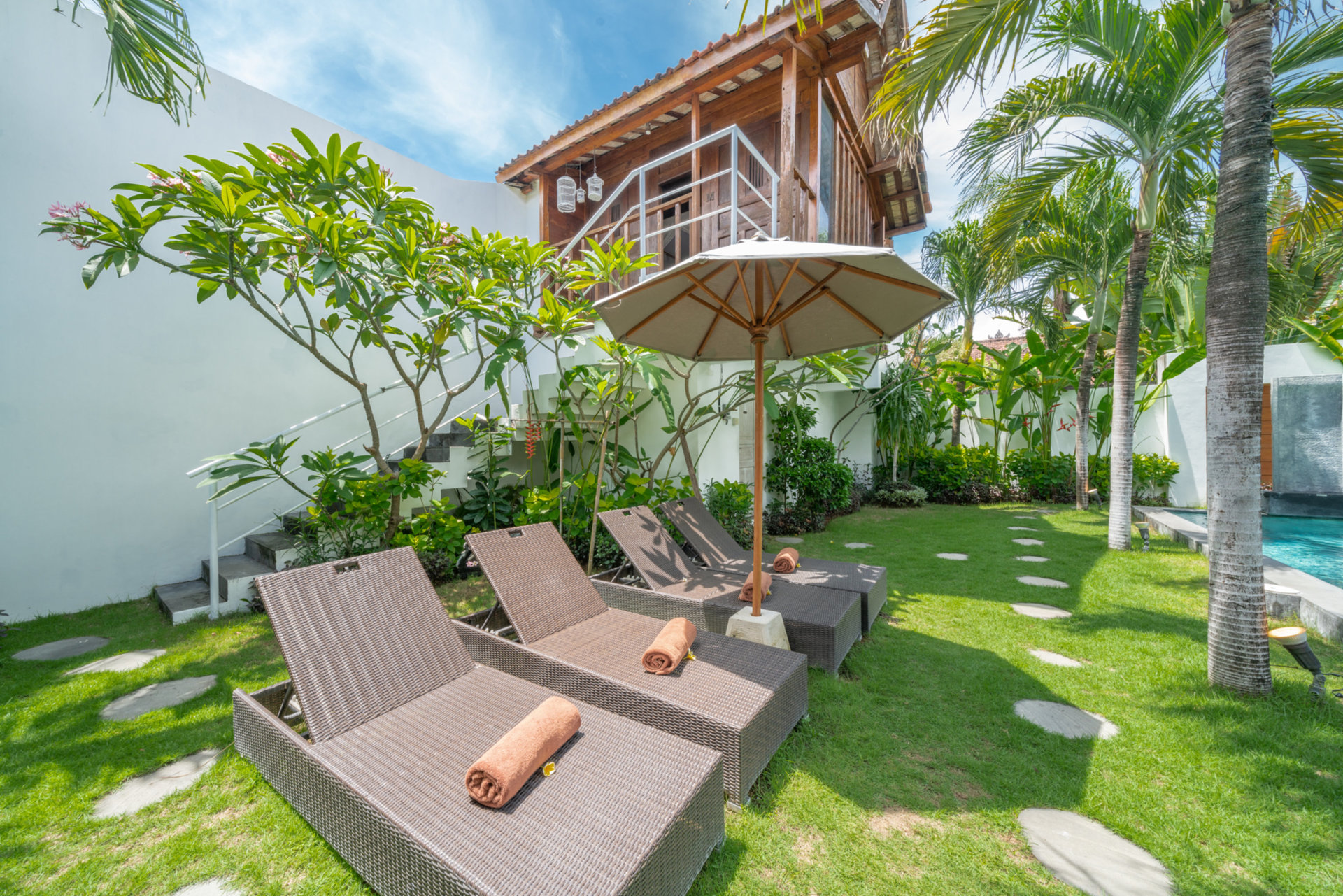 Die ultimative 5-Sterne-Ferienvilla in Kabupaten Badung mit privatem Pool und vollem Personal, Bali Villa 2099