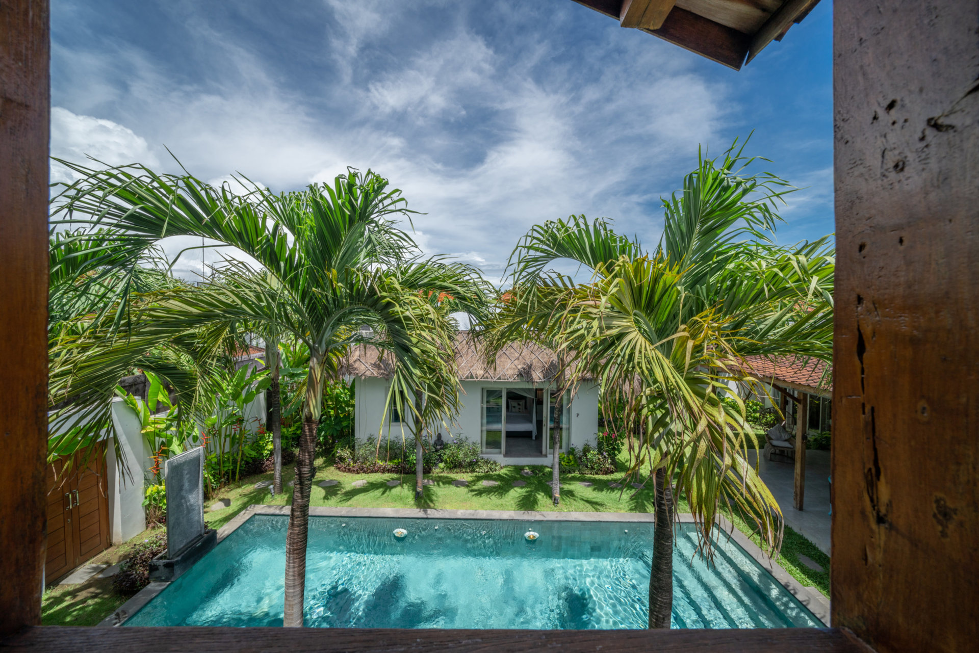 Die ultimative 5-Sterne-Ferienvilla in Kabupaten Badung mit privatem Pool und vollem Personal, Bali Villa 2099