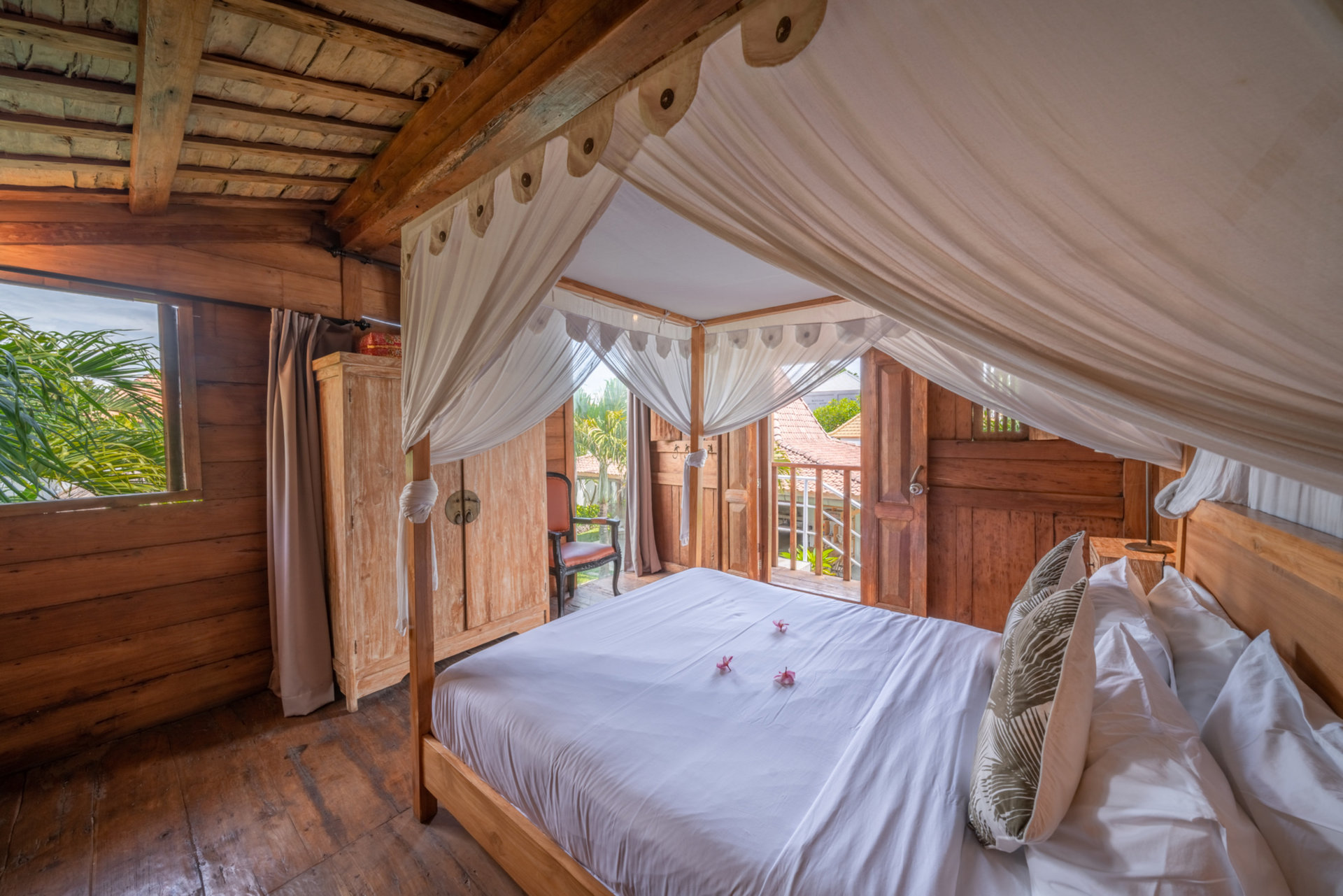 Die ultimative 5-Sterne-Ferienvilla in Kabupaten Badung mit privatem Pool und vollem Personal, Bali Villa 2099