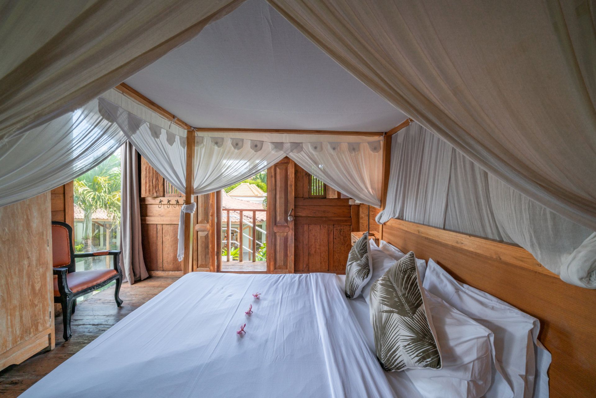 Die ultimative 5-Sterne-Ferienvilla in Kabupaten Badung mit privatem Pool und vollem Personal, Bali Villa 2099