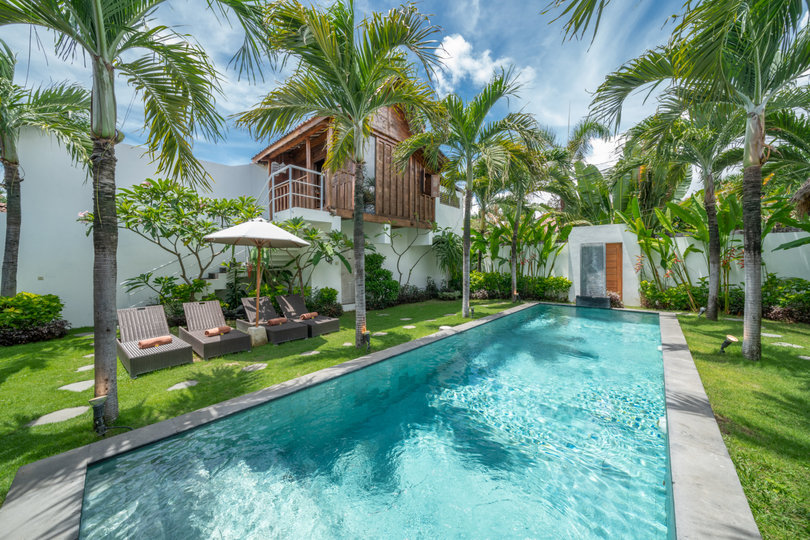 Die ultimative 5-Sterne-Ferienvilla in Kabupaten Badung mit privatem Pool und vollem Personal, Bali Villa 2099