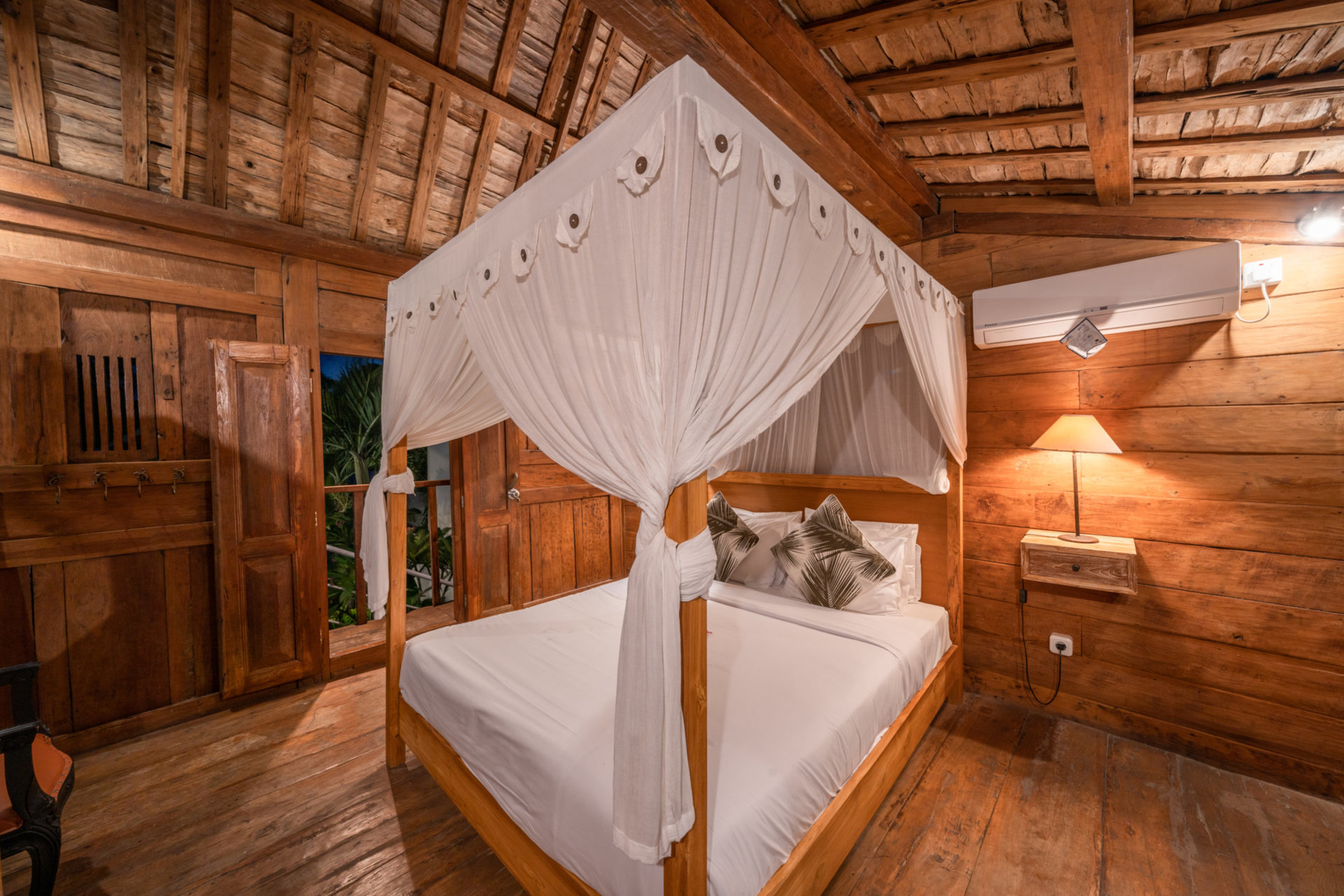 Die ultimative 5-Sterne-Ferienvilla in Kabupaten Badung mit privatem Pool und vollem Personal, Bali Villa 2099