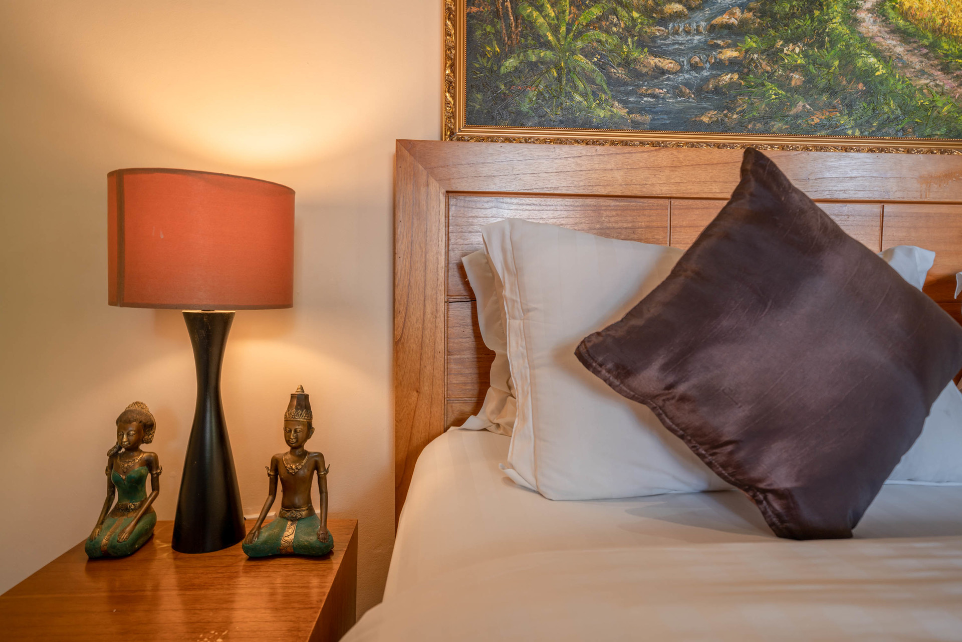 Stellen Sie sich vor, Ihre Familie mietet eine luxuriöse Ferienvilla mit 3 Schlafzimmern in der Nähe von Kabupaten Badung Double Six Beach, Bali Villa 2105