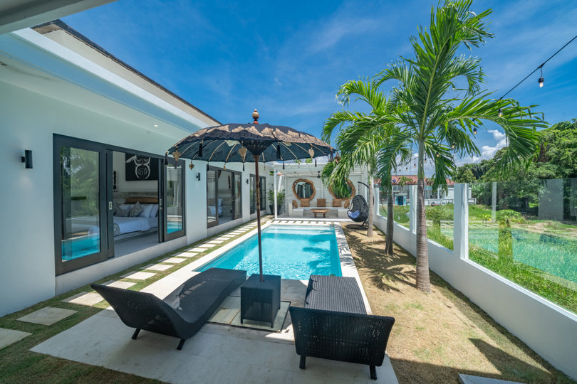 Die ultimative 5-Sterne-Ferienvilla in Kabupaten Badung mit privatem Pool und vollem Personal, Bali Villa 2107