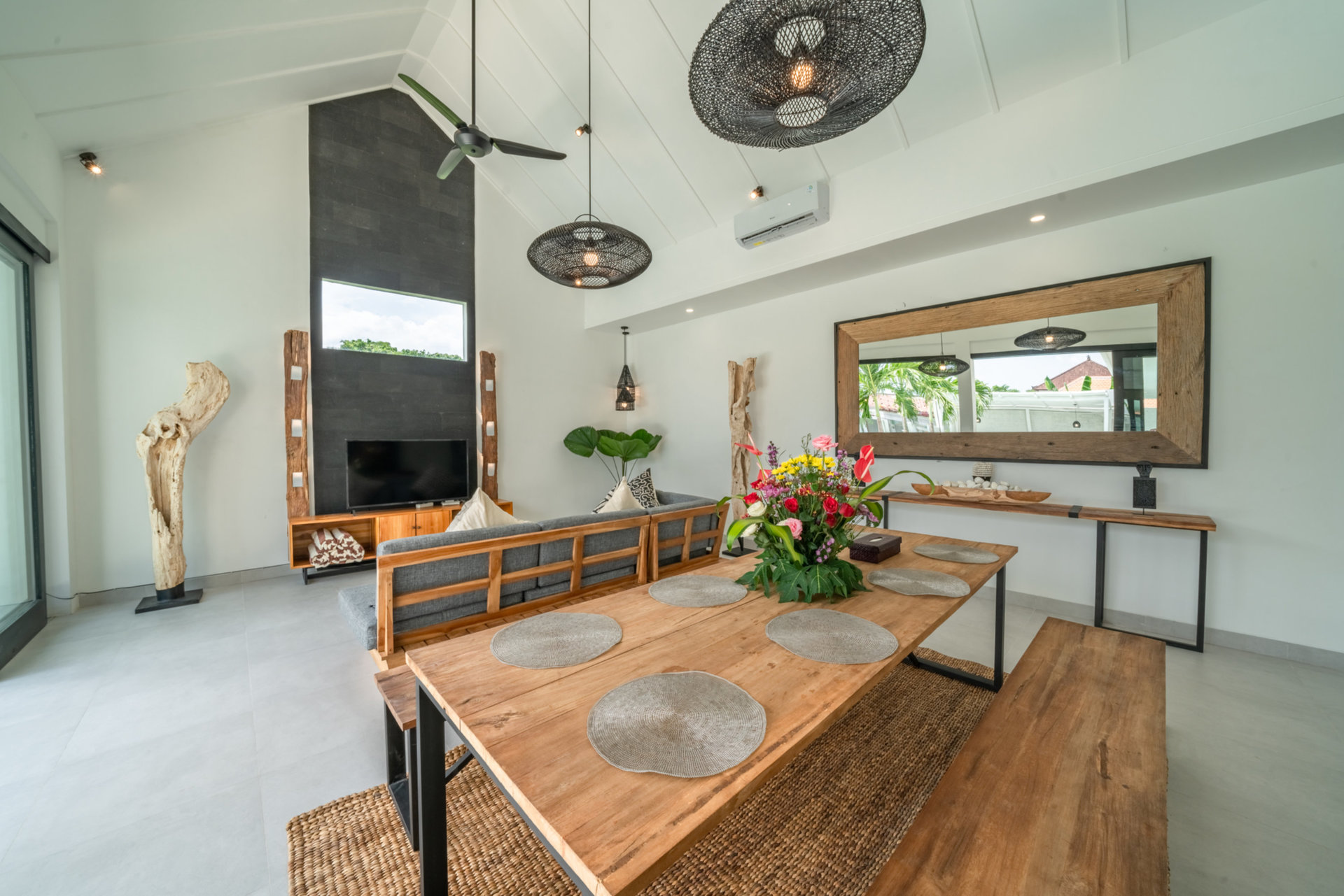 Die ultimative 5-Sterne-Ferienvilla in Kabupaten Badung mit privatem Pool und vollem Personal, Bali Villa 2107