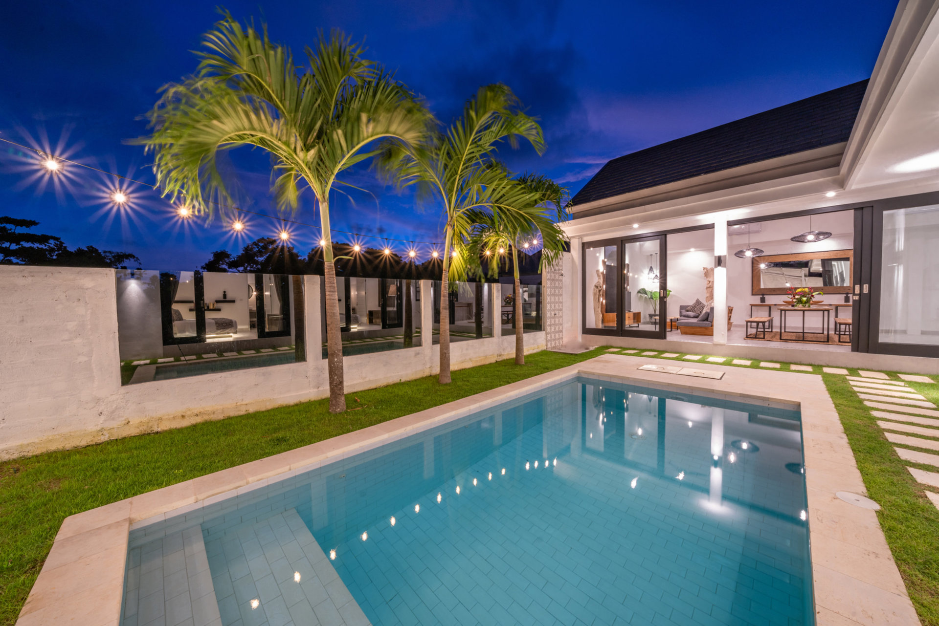 Die ultimative 5-Sterne-Ferienvilla in Kabupaten Badung mit privatem Pool und vollem Personal, Bali Villa 2107