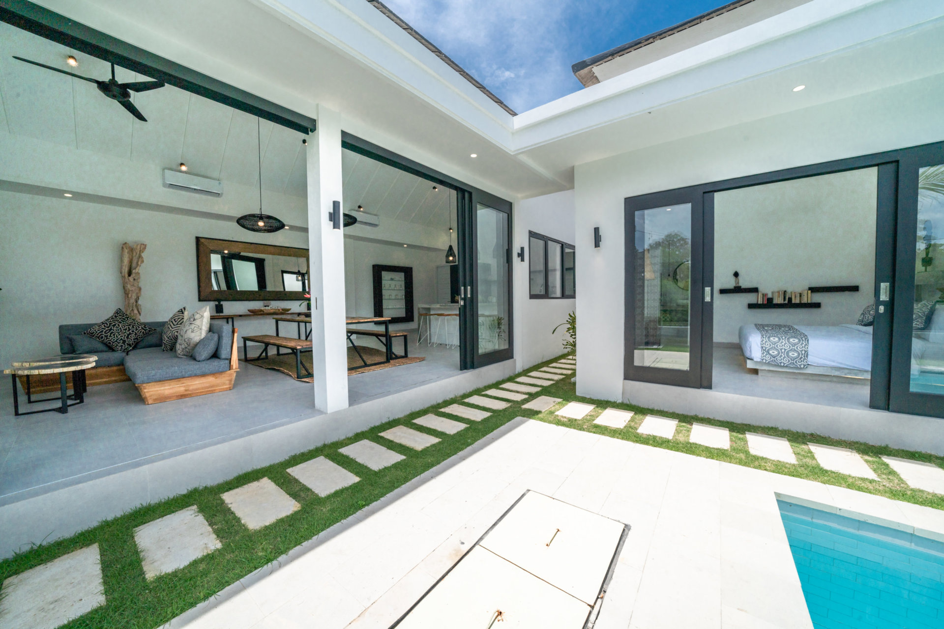 Die ultimative 5-Sterne-Ferienvilla in Kabupaten Badung mit privatem Pool und vollem Personal, Bali Villa 2107
