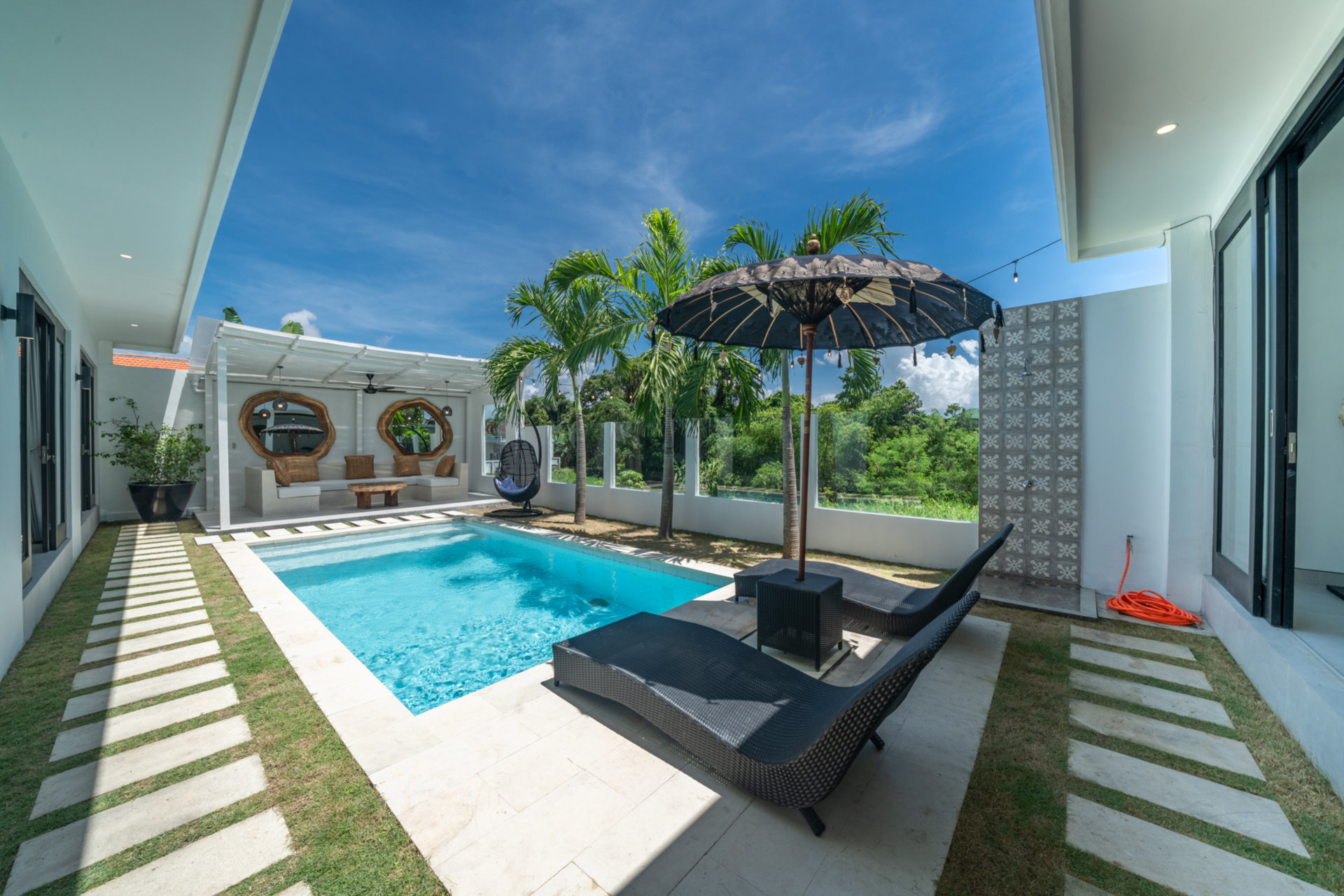 Die ultimative 5-Sterne-Ferienvilla in Kabupaten Badung mit privatem Pool und vollem Personal, Bali Villa 2107