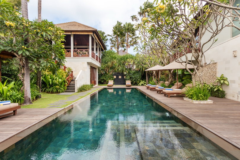 Der komplette Leitfaden zur Anmietung Ihrer exklusiven Ferienvilla in Kabupaten Badung mit privatem Pool und vollem Personal, Bali Villa 2113