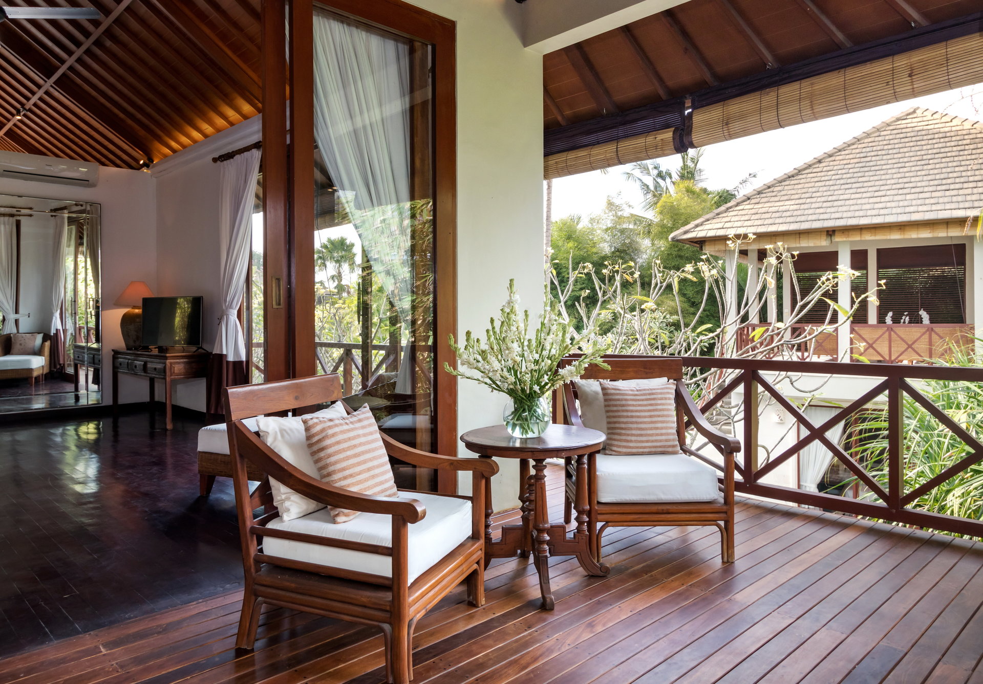 Der komplette Leitfaden zur Anmietung Ihrer exklusiven Ferienvilla in Kabupaten Badung mit privatem Pool und vollem Personal, Bali Villa 2113
