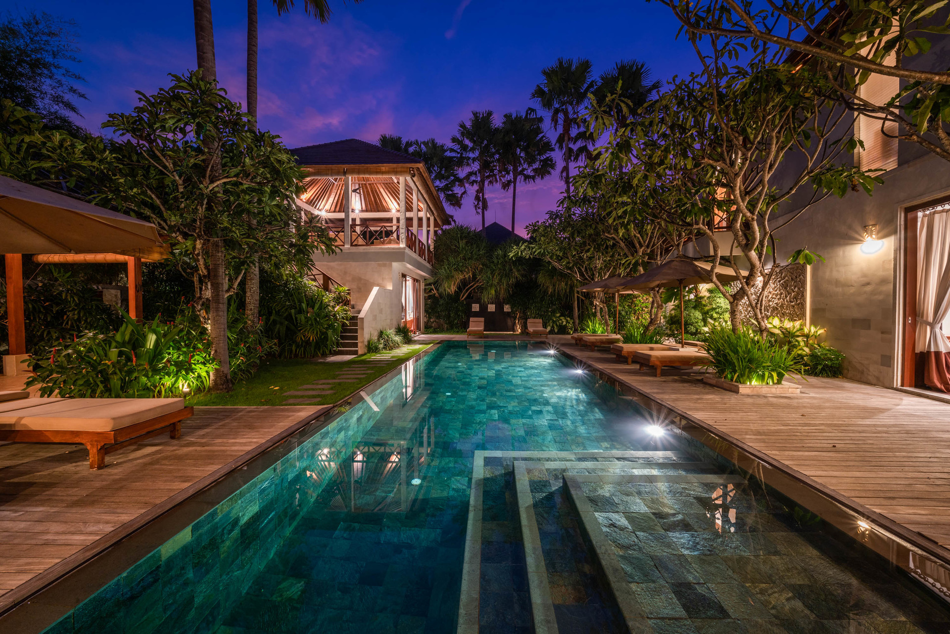 Der komplette Leitfaden zur Anmietung Ihrer exklusiven Ferienvilla in Kabupaten Badung mit privatem Pool und vollem Personal, Bali Villa 2113