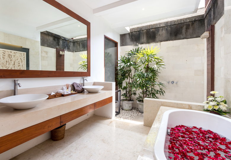 Der komplette Leitfaden zur Anmietung Ihrer exklusiven Ferienvilla in Kabupaten Badung mit privatem Pool und vollem Personal, Bali Villa 2113