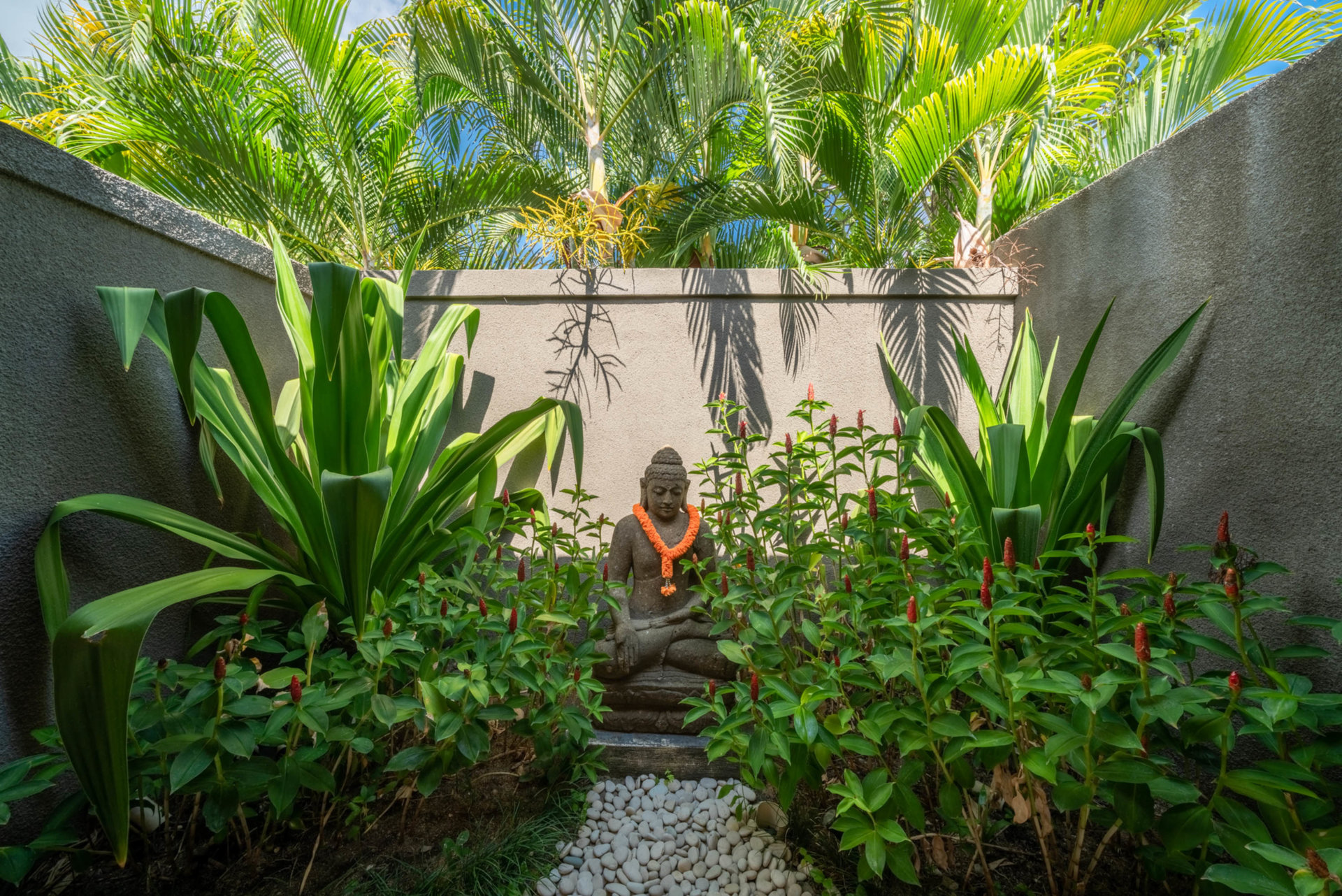 Der komplette Leitfaden zur Anmietung Ihrer exklusiven Ferienvilla in Kabupaten Badung mit privatem Pool und vollem Personal, Bali Villa 2113