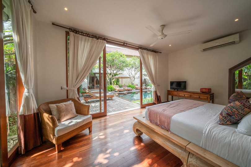 Der komplette Leitfaden zur Anmietung Ihrer exklusiven Ferienvilla in Kabupaten Badung mit privatem Pool und vollem Personal, Bali Villa 2113