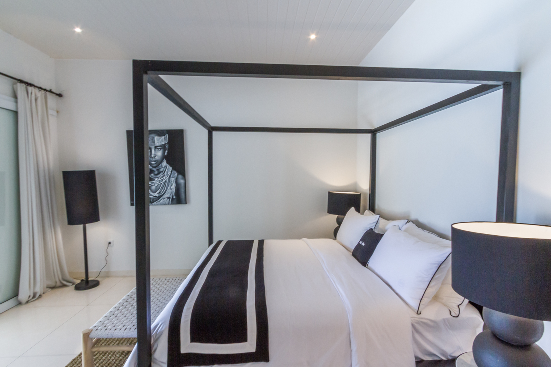 Stellen Sie sich vor, Ihre Familie mietet eine luxuriöse Ferienvilla mit 5 Schlafzimmern und atemberaubendem Meerblick, Bali Villa 2114