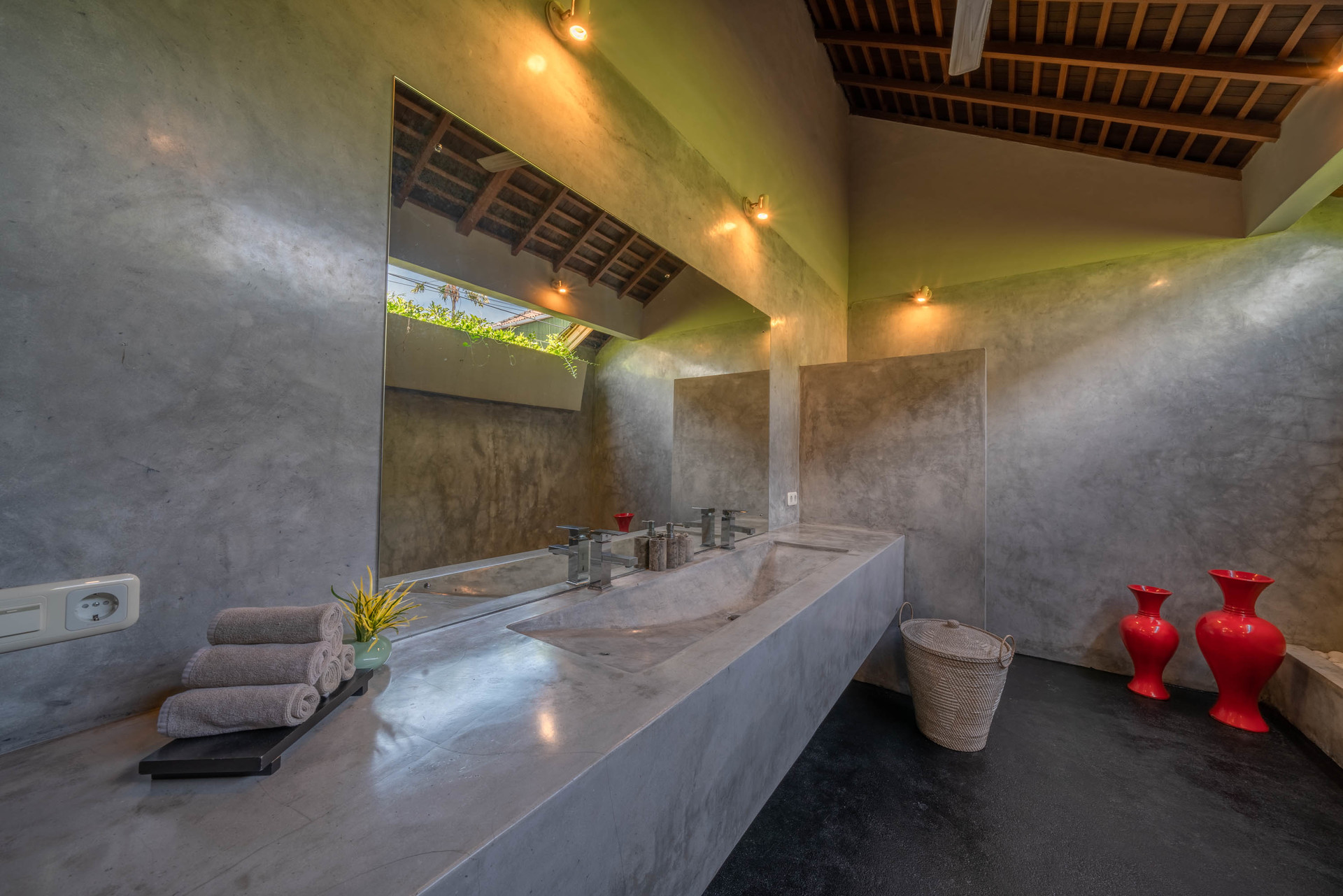 Luxuriöses 4-Schlafzimmer-Refugium in der Nähe des Double Six Beach, Bali Villa 2116