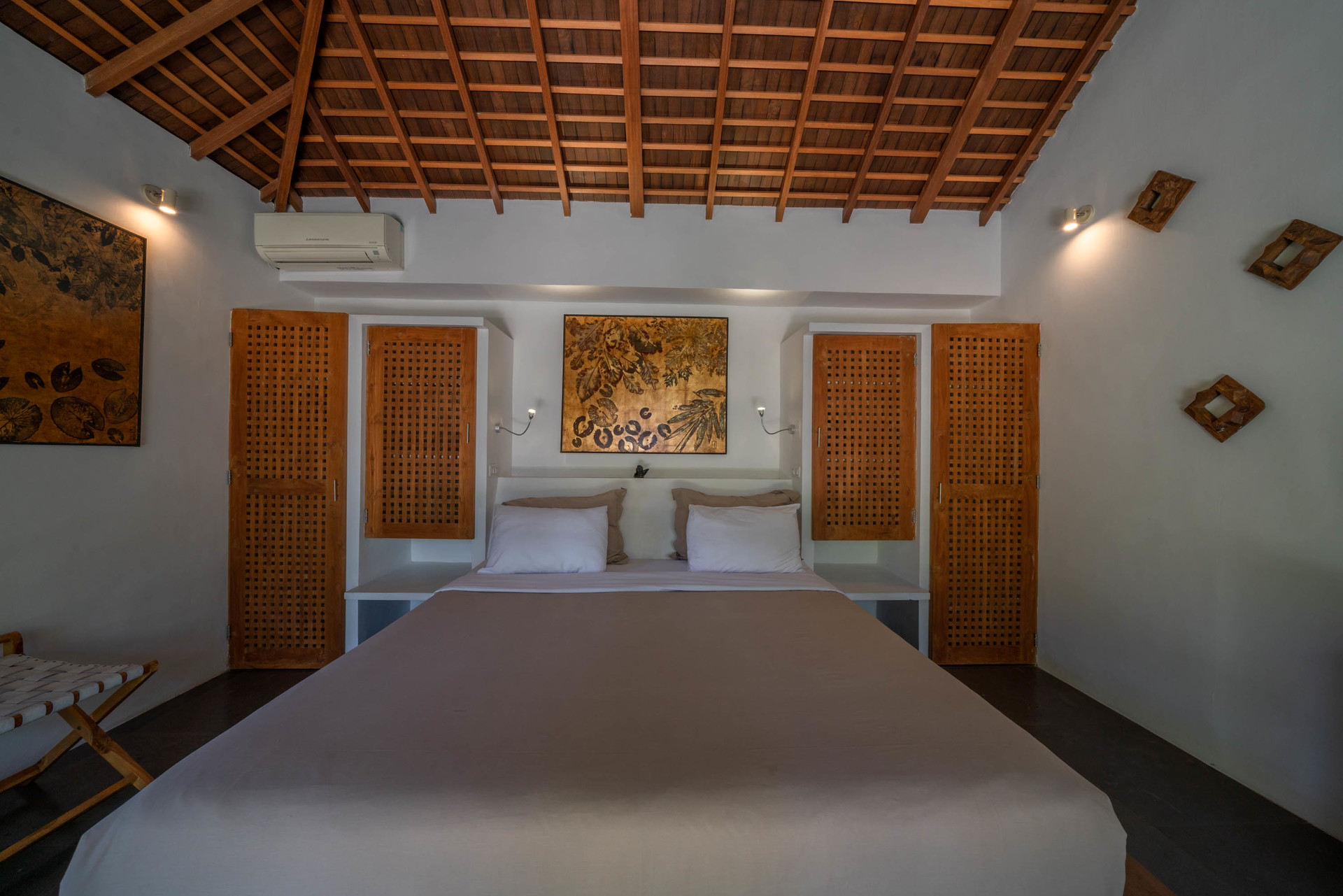 Luxuriöses 4-Schlafzimmer-Refugium in der Nähe des Double Six Beach, Bali Villa 2116