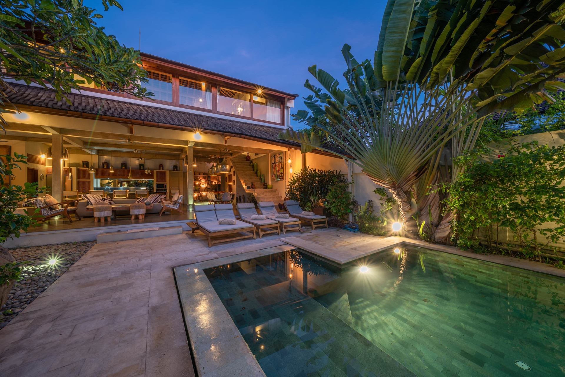 Luxuriöses 4-Schlafzimmer-Refugium in der Nähe des Double Six Beach, Bali Villa 2116
