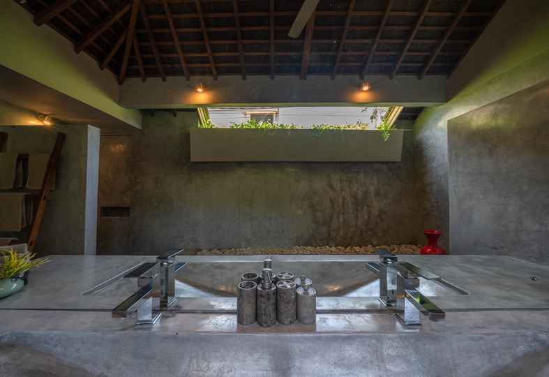 Luxuriöses 4-Schlafzimmer-Refugium in der Nähe des Double Six Beach, Bali Villa 2116