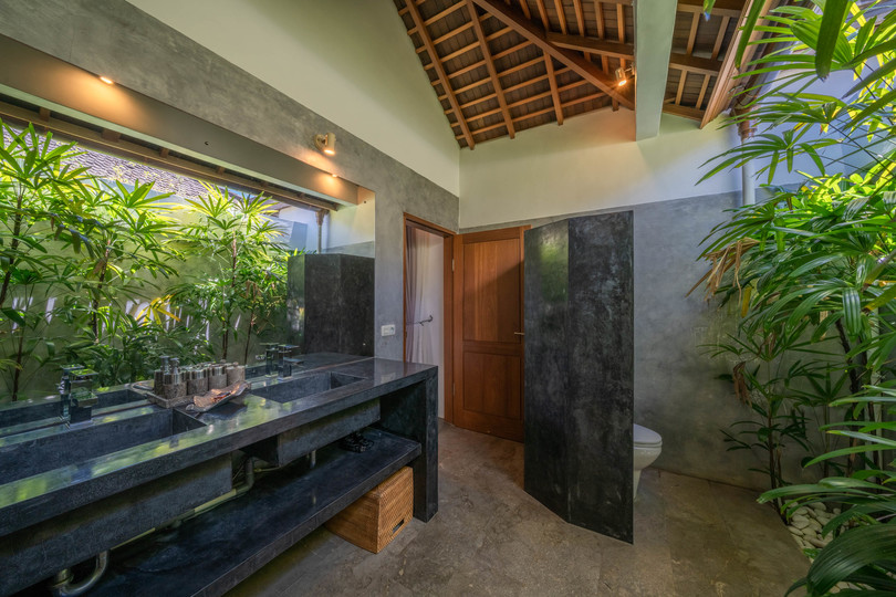 Luxuriöses 4-Schlafzimmer-Refugium in der Nähe des Double Six Beach, Bali Villa 2116