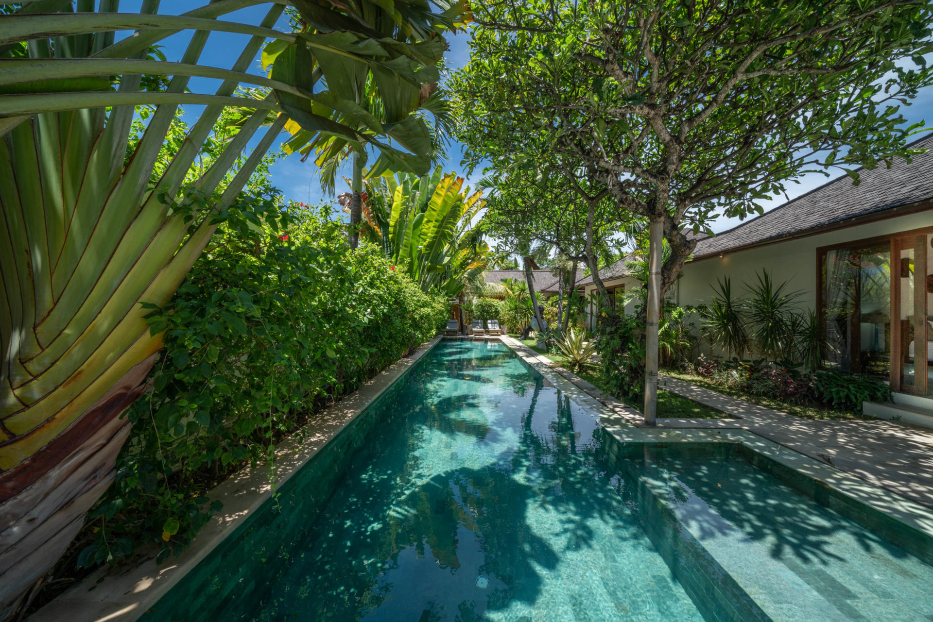 Luxuriöses 4-Schlafzimmer-Refugium in der Nähe des Double Six Beach, Bali Villa 2116