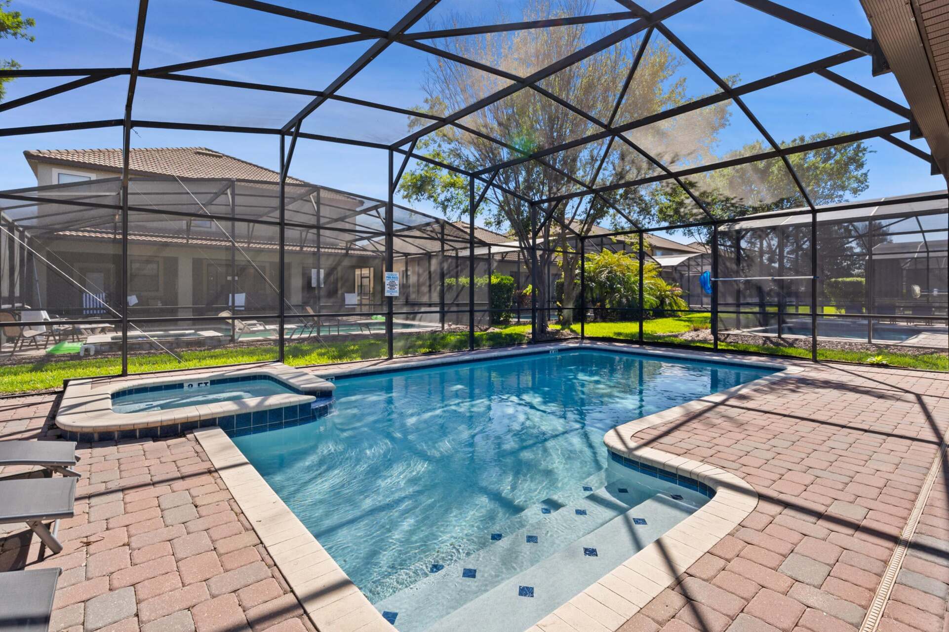Pool / Spa Pool Faces South