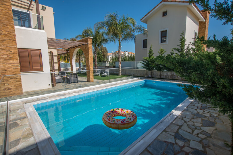 Schöne Ferienvilla nur wenige Minuten von den Stränden entfernt, Famagusta Villa 1021