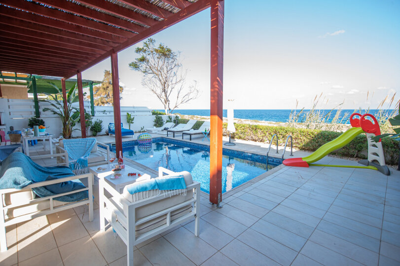 Ihre 5-Sterne-Strandvilla, Famagusta Villa 1025