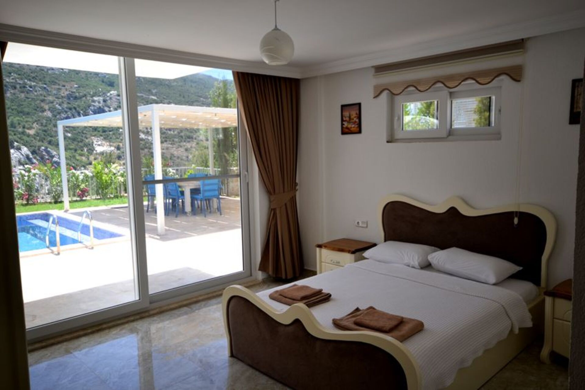 Mieten Sie Ihre eigene Luxusvilla mit 4 Schlafzimmern, Kalkan Villa 1071