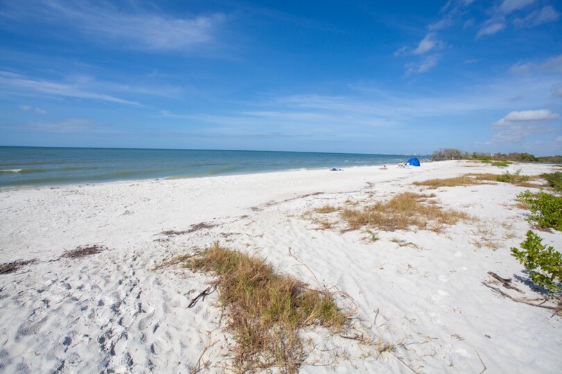 5-Sterne-Eigentumswohnung in einer der prestigeträchtigsten Gegenden in Estero Beach & Tennis, Florida, Eigentumswohnung 5946