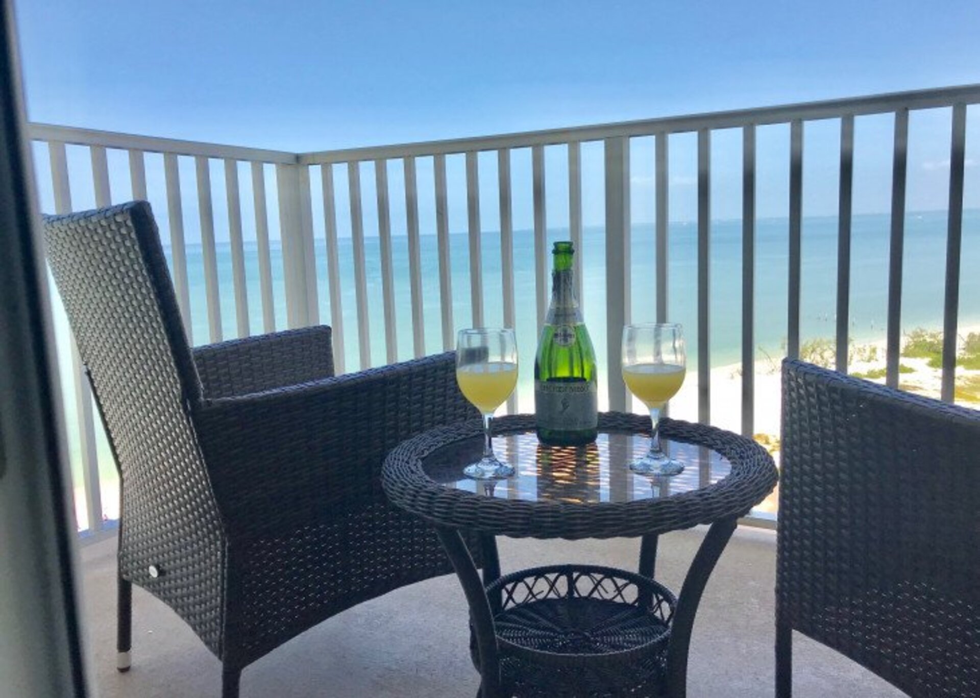 5-Sterne-Eigentumswohnung in einer der prestigeträchtigsten Gegenden in Estero Beach & Tennis, Florida, Eigentumswohnung 5946