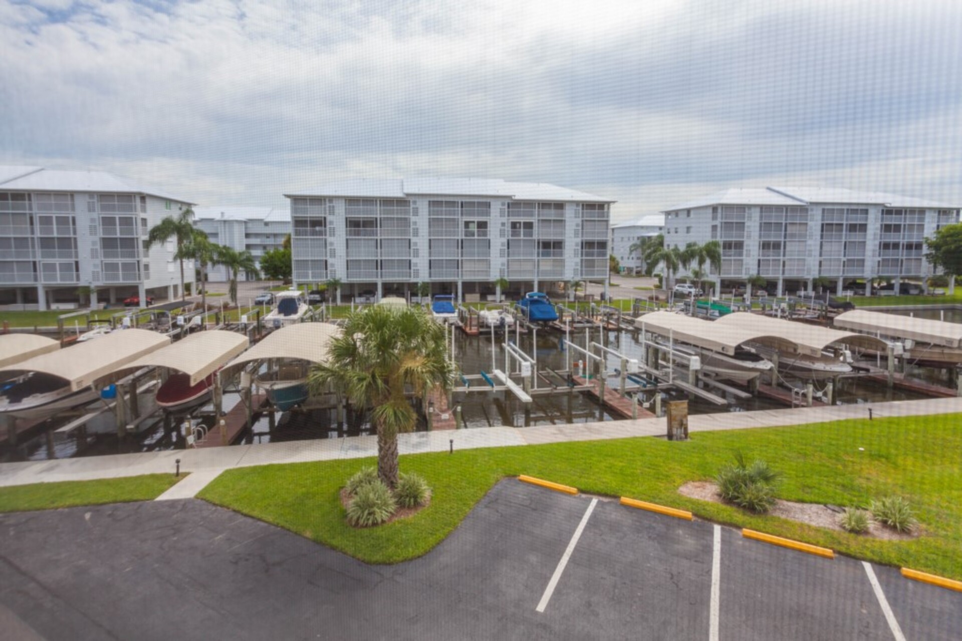 Exklusive Ferienwohnung im Santa Maria Harbor Resort, nur wenige Minuten von Disney, Florida Condo 5967