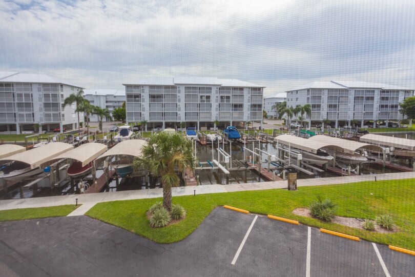 Exklusive Ferienwohnung im Santa Maria Harbor Resort, nur wenige Minuten von Disney, Florida Condo 5967