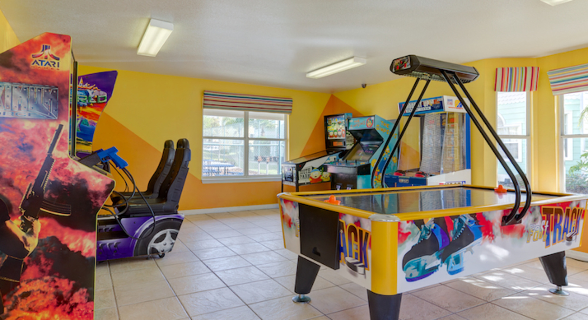 Luxuriöse Eigentumswohnung im zeitgenössischen Stil in den Villen des Island Club, Florida, Eigentumswohnung 6016