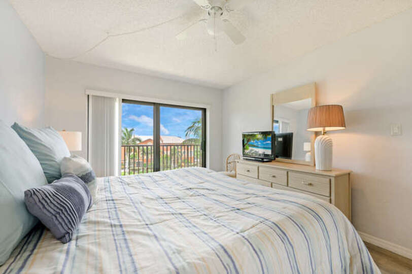 Luxuriöse Eigentumswohnung im zeitgenössischen Stil am Dolphin Way, Florida, Eigentumswohnung 5937