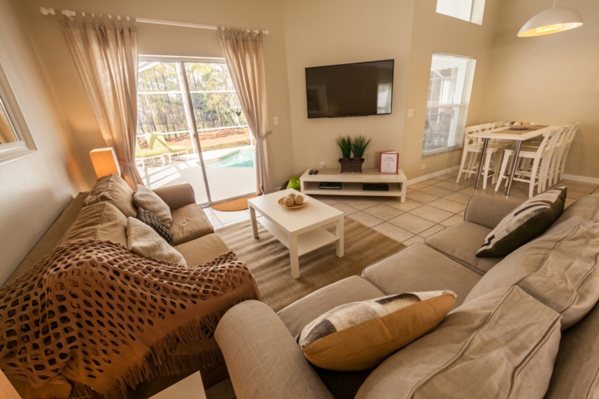 Luxusvilla mit fantastischem Privatpool in The Abbey at West Haven, Florida Villa 6087
