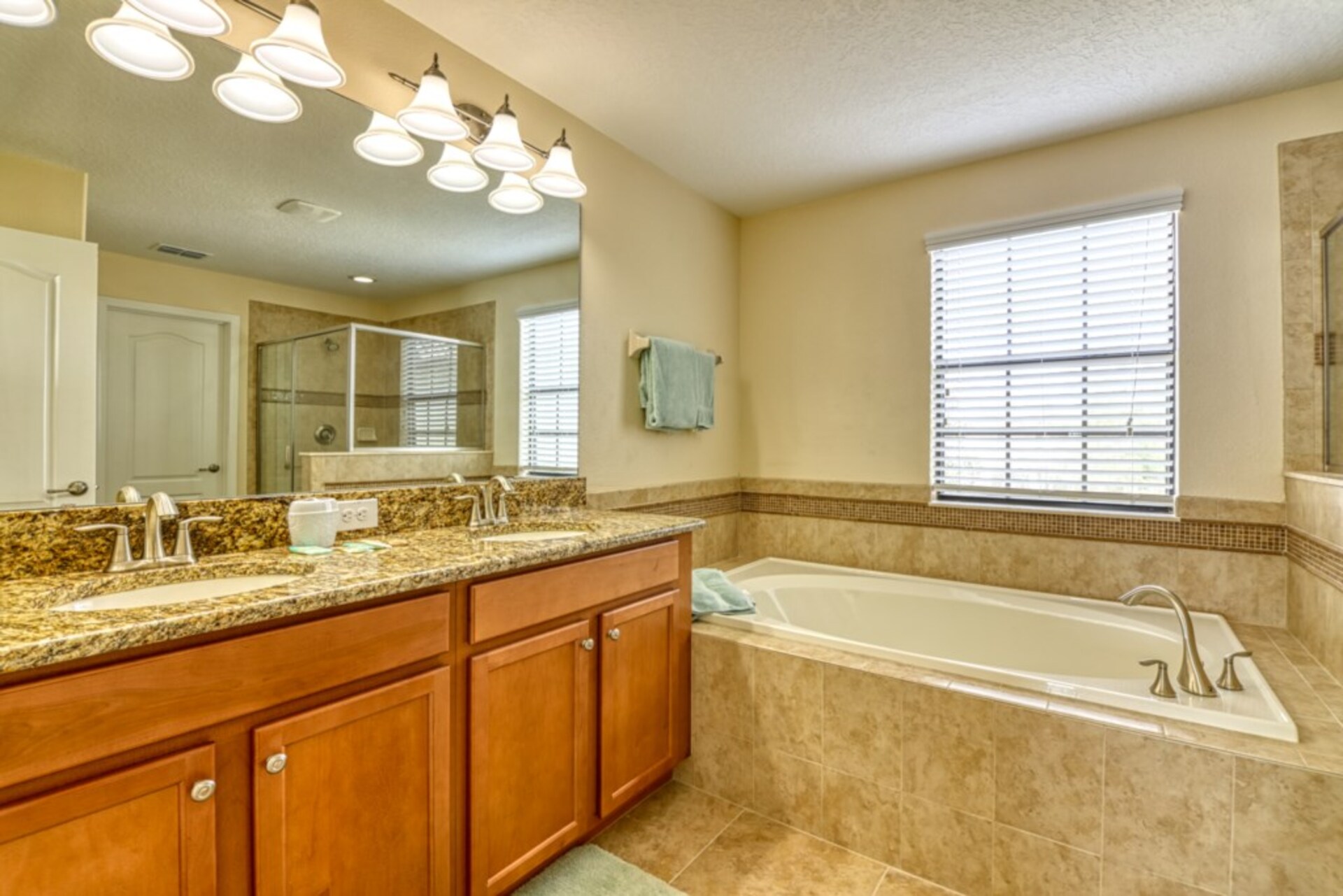 5-Sterne-Villa in einer der prestigeträchtigsten Gegenden im Champions Gate Resort, Florida Villa 6156
